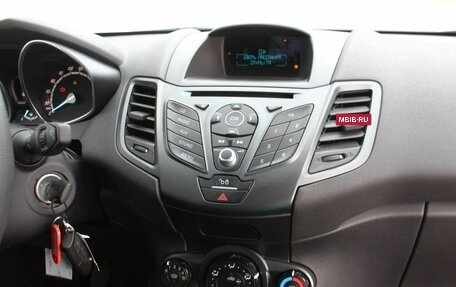 Ford Fiesta, 2017 год, 885 000 рублей, 17 фотография