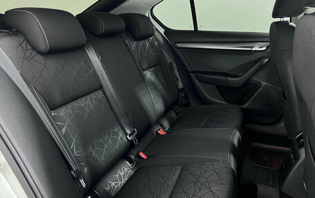 Skoda Octavia, 2019 год, 2 170 000 рублей, 16 фотография
