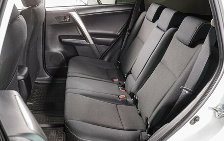 Toyota RAV4, 2019 год, 2 399 000 рублей, 9 фотография