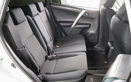 Toyota RAV4, 2019 год, 2 399 000 рублей, 7 фотография