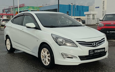 Hyundai Solaris II рестайлинг, 2014 год, 865 000 рублей, 3 фотография