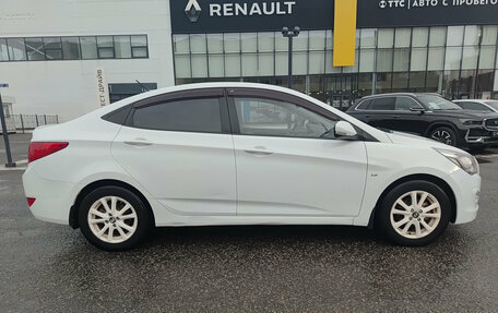 Hyundai Solaris II рестайлинг, 2014 год, 865 000 рублей, 5 фотография