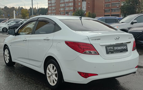 Hyundai Solaris II рестайлинг, 2014 год, 865 000 рублей, 8 фотография