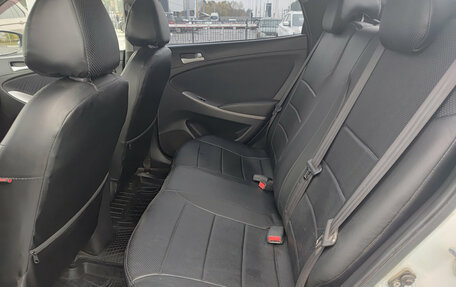 Hyundai Solaris II рестайлинг, 2014 год, 865 000 рублей, 15 фотография