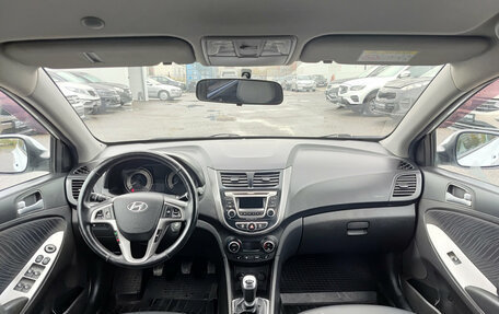 Hyundai Solaris II рестайлинг, 2014 год, 865 000 рублей, 17 фотография