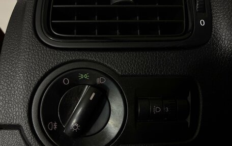 Volkswagen Polo VI (EU Market), 2013 год, 810 000 рублей, 17 фотография