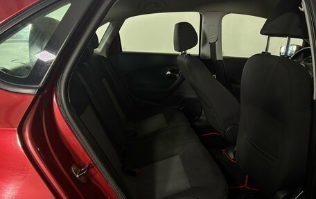 Volkswagen Polo VI (EU Market), 2013 год, 810 000 рублей, 19 фотография
