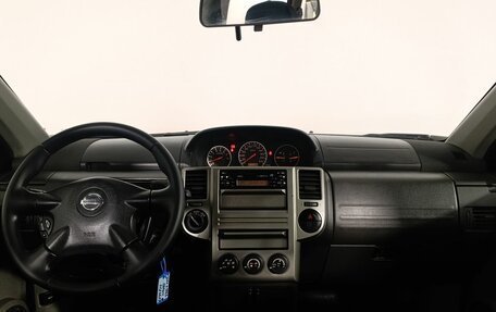 Nissan X-Trail, 2006 год, 690 000 рублей, 11 фотография