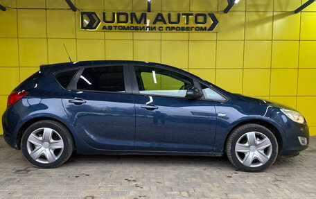 Opel Astra J, 2010 год, 599 000 рублей, 4 фотография