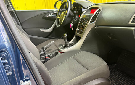 Opel Astra J, 2010 год, 599 000 рублей, 8 фотография