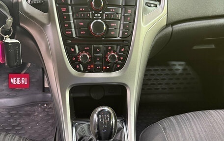 Opel Astra J, 2010 год, 599 000 рублей, 16 фотография
