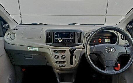 Toyota Pixis Epoch, 2015 год, 650 000 рублей, 16 фотография