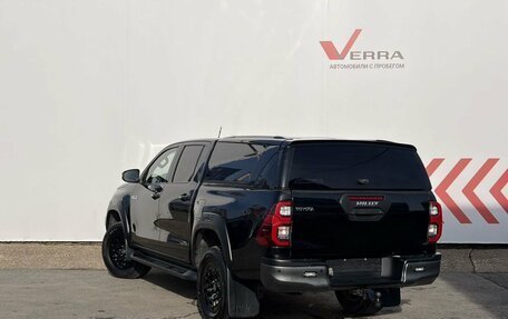 Toyota Hilux VIII, 2020 год, 4 500 000 рублей, 3 фотография