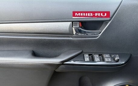 Toyota Hilux VIII, 2020 год, 4 500 000 рублей, 10 фотография