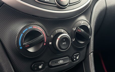 Hyundai Solaris II рестайлинг, 2014 год, 868 000 рублей, 17 фотография