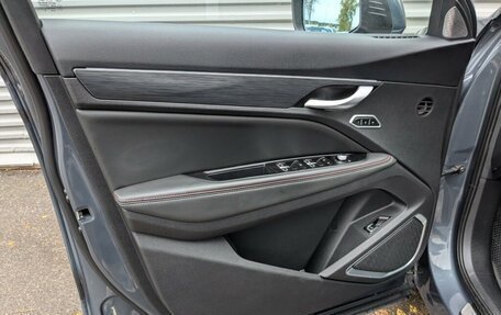 Geely Tugella FY11, 2021 год, 2 600 000 рублей, 6 фотография