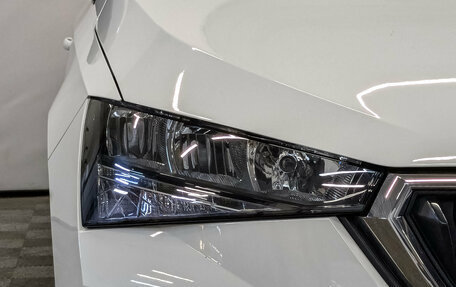 Skoda Rapid II, 2022 год, 1 825 000 рублей, 17 фотография