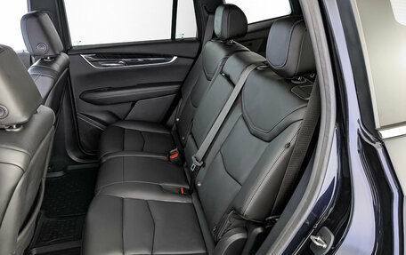 Cadillac XT6 I, 2021 год, 3 750 000 рублей, 14 фотография