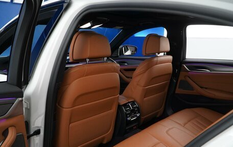 BMW 5 серия, 2019 год, 4 699 046 рублей, 12 фотография