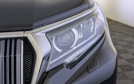 Toyota Land Cruiser Prado 150 рестайлинг 2, 2019 год, 5 705 000 рублей, 17 фотография
