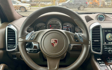 Porsche Cayenne III, 2012 год, 2 100 000 рублей, 10 фотография