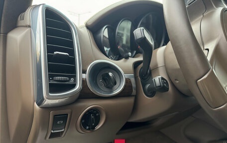 Porsche Cayenne III, 2012 год, 2 100 000 рублей, 21 фотография
