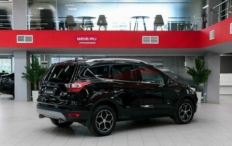 Ford Kuga III, 2017 год, 1 450 000 рублей, 2 фотография