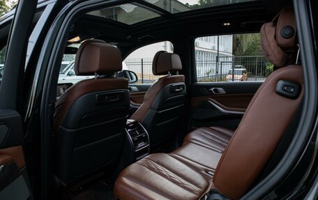 BMW X7, 2021 год, 7 400 000 рублей, 23 фотография
