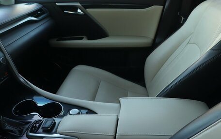 Lexus RX IV рестайлинг, 2018 год, 3 650 000 рублей, 16 фотография