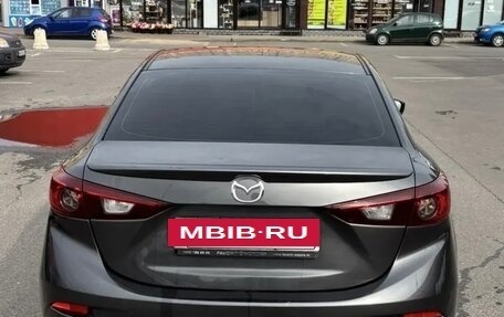 Mazda 3, 2018 год, 1 600 000 рублей, 2 фотография
