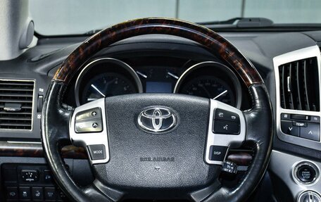 Toyota Land Cruiser 200, 2012 год, 3 999 000 рублей, 16 фотография