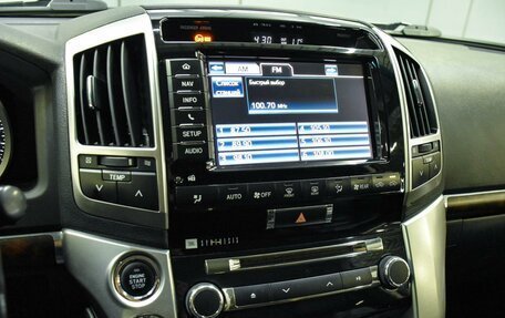 Toyota Land Cruiser 200, 2012 год, 3 999 000 рублей, 18 фотография