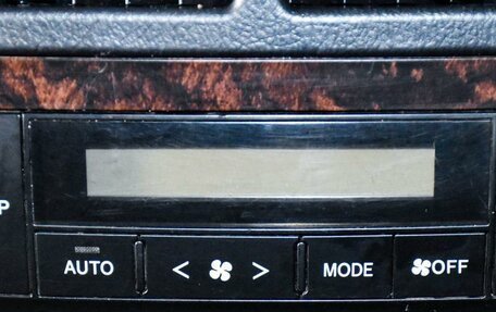 Toyota Land Cruiser 200, 2012 год, 3 999 000 рублей, 26 фотография