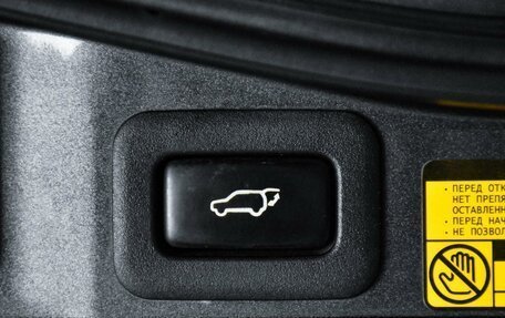 Toyota Land Cruiser 200, 2012 год, 3 999 000 рублей, 30 фотография