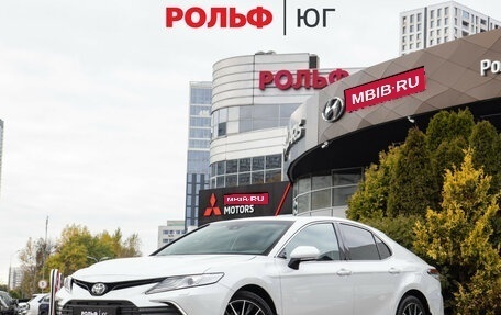 Toyota Camry, 2021 год, 3 198 000 рублей, 1 фотография