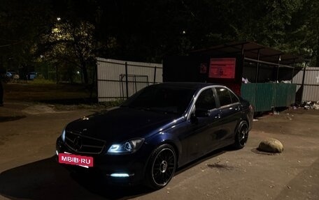 Mercedes-Benz C-Класс, 2011 год, 1 280 000 рублей, 3 фотография