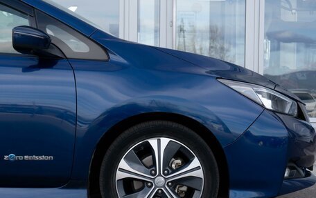 Nissan Leaf II, 2018 год, 1 601 000 рублей, 9 фотография