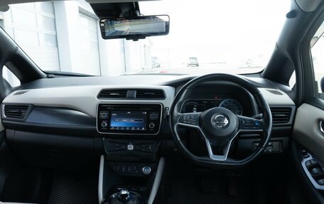 Nissan Leaf II, 2018 год, 1 601 000 рублей, 11 фотография