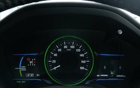 Honda Vezel, 2014 год, 1 351 000 рублей, 20 фотография