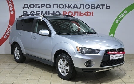 Mitsubishi Outlander III рестайлинг 3, 2011 год, 1 040 000 рублей, 3 фотография