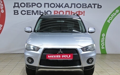 Mitsubishi Outlander III рестайлинг 3, 2011 год, 1 040 000 рублей, 2 фотография