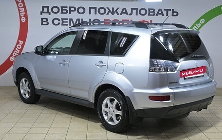 Mitsubishi Outlander III рестайлинг 3, 2011 год, 1 040 000 рублей, 6 фотография