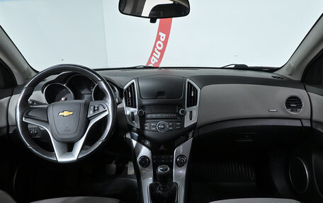 Chevrolet Cruze II, 2014 год, 780 000 рублей, 8 фотография