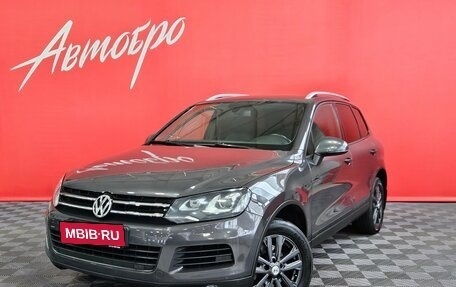 Volkswagen Touareg III, 2011 год, 1 550 000 рублей, 1 фотография