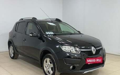 Renault Sandero II рестайлинг, 2016 год, 800 000 рублей, 3 фотография