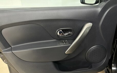 Renault Sandero II рестайлинг, 2016 год, 800 000 рублей, 9 фотография