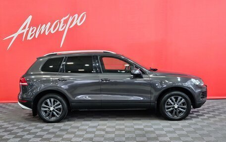 Volkswagen Touareg III, 2011 год, 1 550 000 рублей, 6 фотография