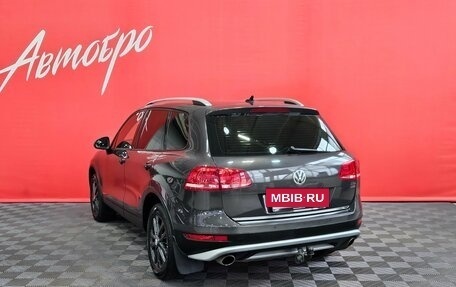Volkswagen Touareg III, 2011 год, 1 550 000 рублей, 3 фотография