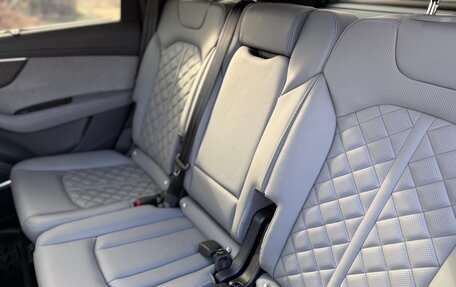 Audi Q7, 2024 год, 11 000 000 рублей, 12 фотография
