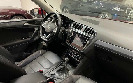 Volkswagen Tiguan II, 2020 год, 3 100 000 рублей, 11 фотография